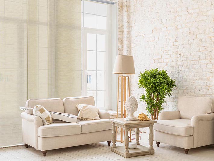 Seasonal Decorating: Spring is On the Way
