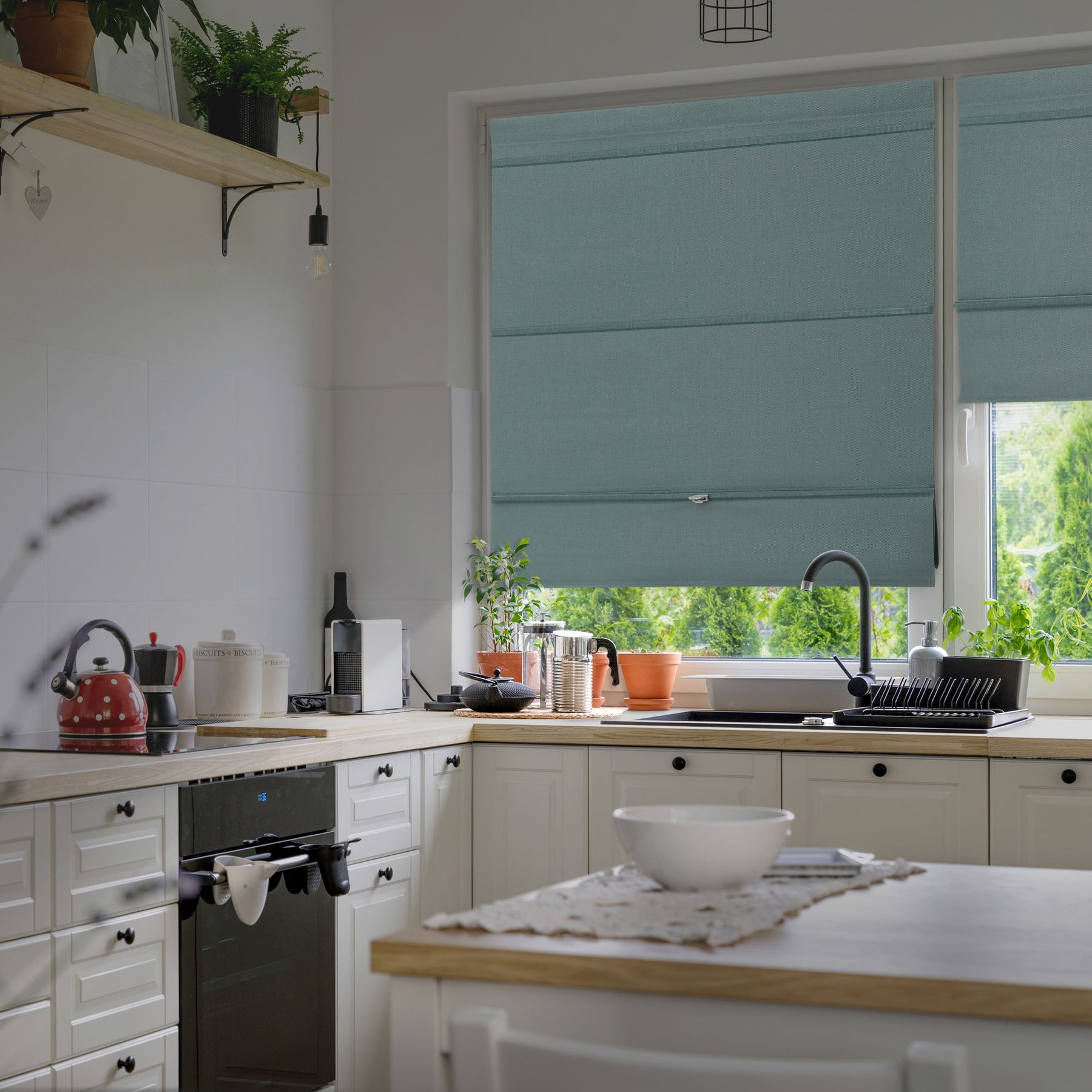 Functional magnetic blackout Roman blinds for kitchens